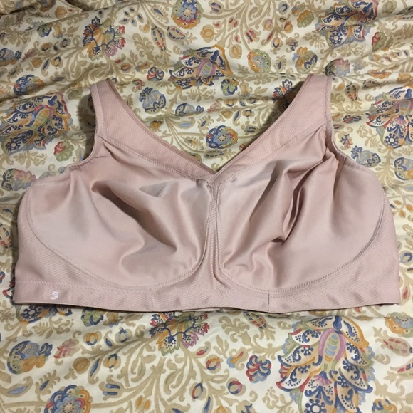 Glamorise Other - New! Glamorise Sport 42F Sports bra